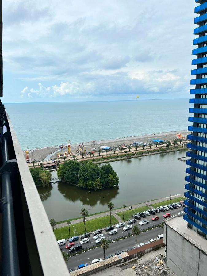Orbi Sity Batumi ! Apartment Luaran gambar